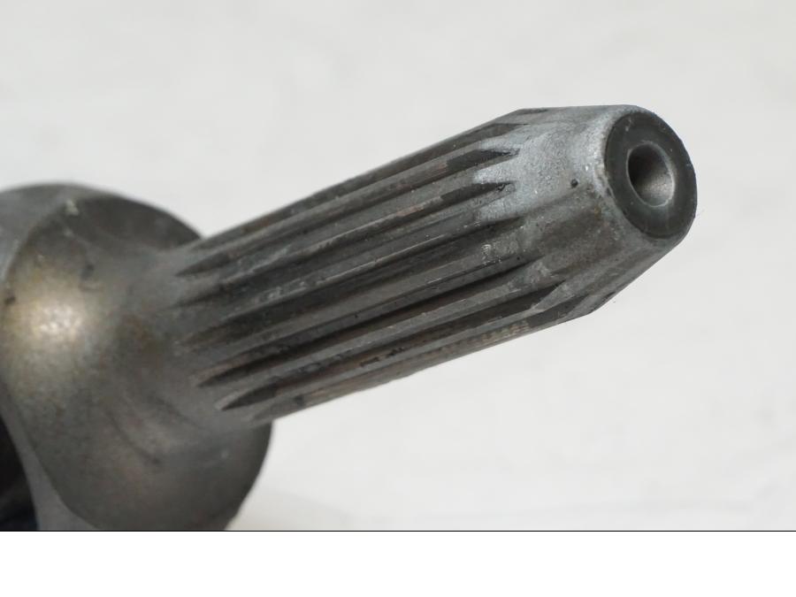 Extrabild3 på Kardanaxel från en BMW K 1200 R Sport -2007 motorcykel.