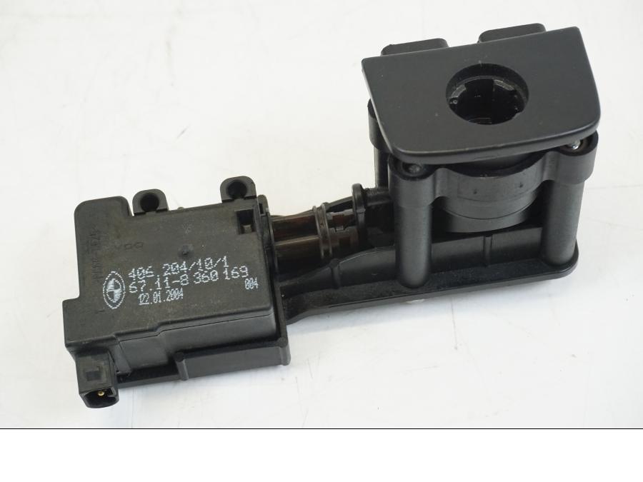 Baksidan på Radio från en BMW K 1200 LT -2004 motorcykel.