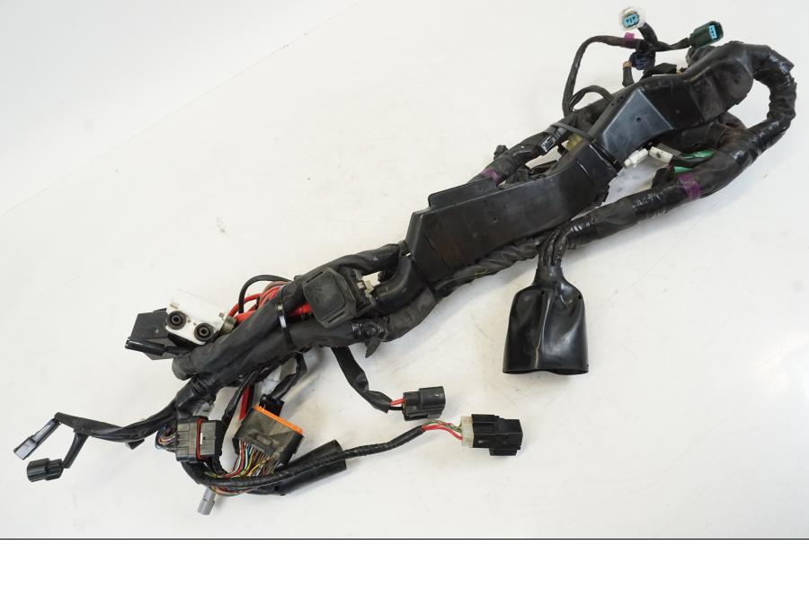 Extrabild2 på Kabelstam från en Yamaha YZF 1000 R1 -2009 motorcykel.