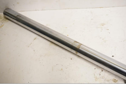 Höger sida på Gaffelben från en Honda CBR 125 R -2004 motorcykel.