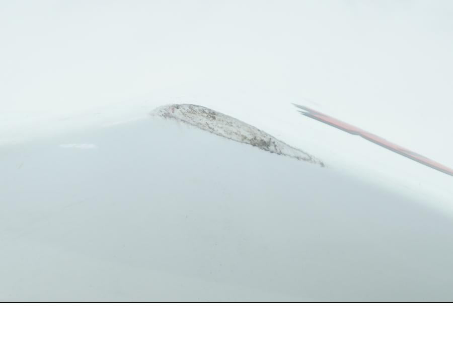 Vänster sida på Bakvinge från en Suzuki GSX-R 1000 -2008 motorcykel.