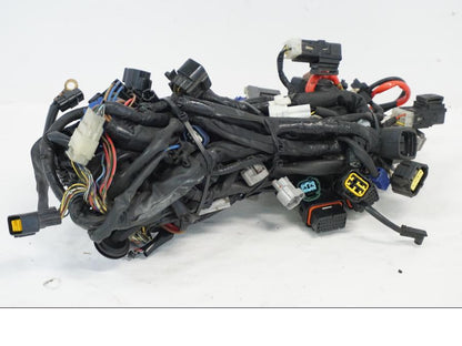 Framsidan på Kabelstam från en Yamaha YZF R6 -2006 motorcykel.