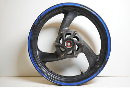 Extrabild2 på Fälg från en Yamaha YZF 600 R -1997 motorcykel.