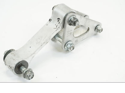 Vänster sida på Stötdämparlänkage från en Suzuki GSX-R 1000 -2009 motorcykel.