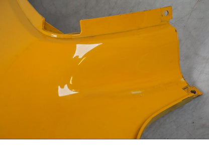 Baksidan på Bakvinge från en Suzuki SV 650 -1999 motorcykel.