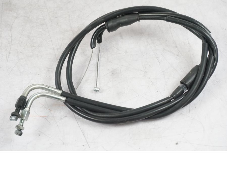 Extrabild4 på Gasvajer från en Yamaha MT-09 -2016 motorcykel.