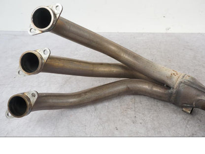 Vänster sida på Grenrör från en BMW K 1600 GTL -2015 motorcykel.