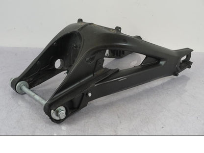 Snett uppifrån på Sving från en Yamaha MT-09 SP -2018 motorcykel.