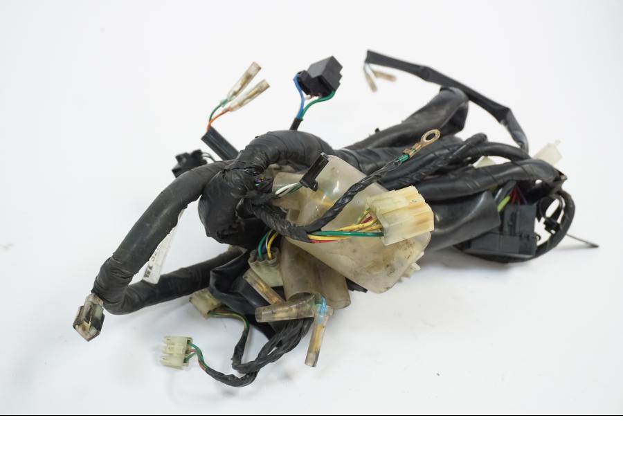 Vänster sida på Kabelstam från en Honda VTR 1000 F -1999 motorcykel.