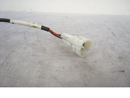 Vänster sida på Hastighetsgivare från en KTM 990 Super Duke -2006 motorcykel.