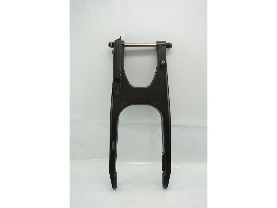 Höger sida på Sving från en Husqvarna Vitpilen 701 -2018 motorcykel.