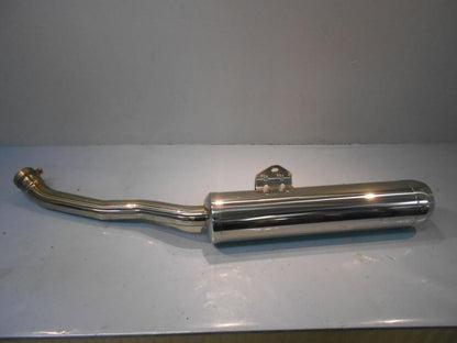 Framsidan på Ljuddämpare från en Kawasaki ZZ-R 1400 -2008 motorcykel.