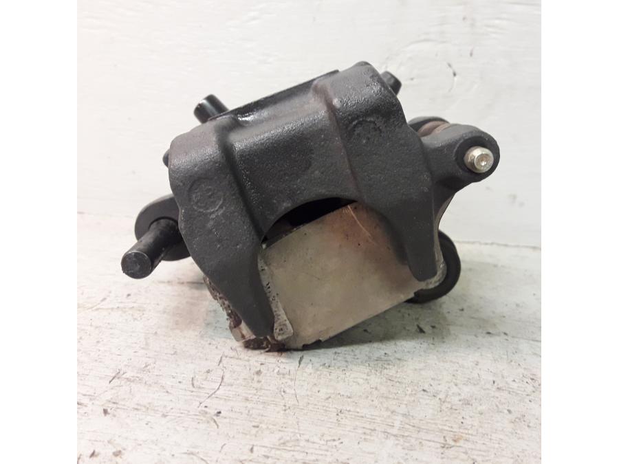 Baksidan på Bromsok från en Yamaha YZF R6 -2006 motorcykel.