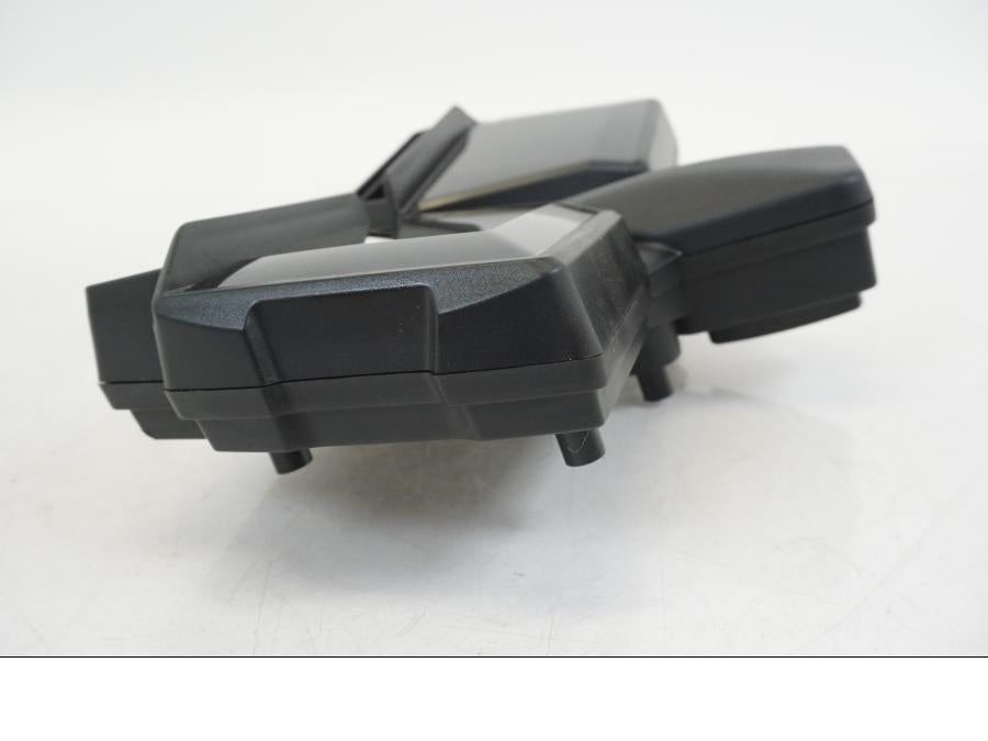 Snett nerifrån på Instrumentpanel från en Yamaha MT-09 Tracer -2021 motorcykel.