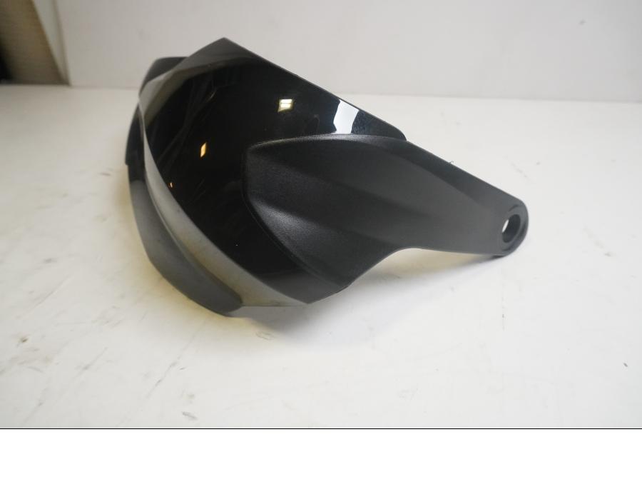 Höger sida på Handskydd från en KTM Duke 125 -2011 motorcykel.