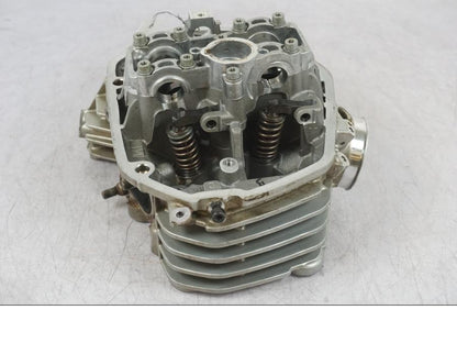 Baksidan på Topplock från en BMW R 1200 GS -2018 motorcykel.