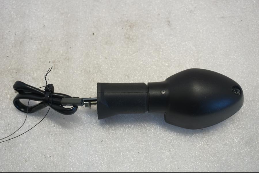 Höger sida på Blinkers från en Ducati Monster 796 -2013 motorcykel.