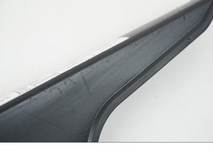 Snett nerifrån på Kedjeskydd från en Suzuki GSX-R 1000 -2007 motorcykel.