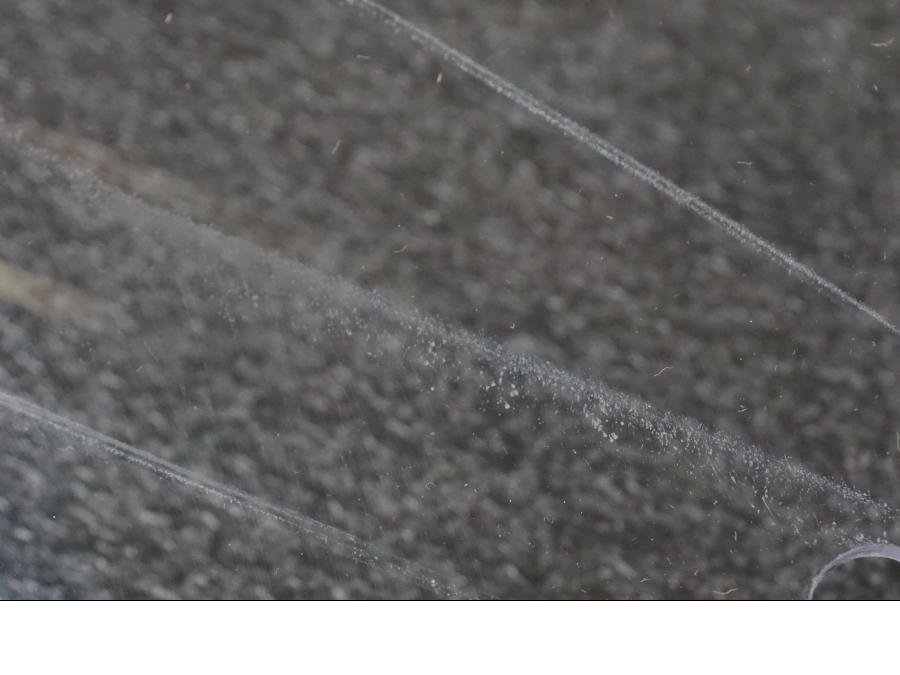 Vänster sida på Vindruta från en BMW K 1600 GTL -2015 motorcykel.