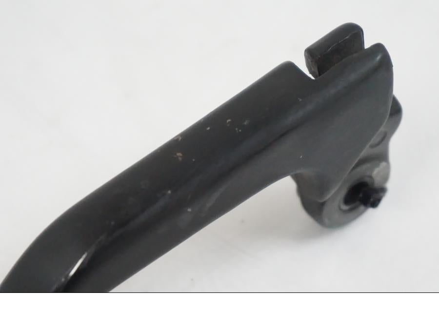 Snett nerifrån på Kopplingsgrepp från en BMW F 650 CS -2002 motorcykel.