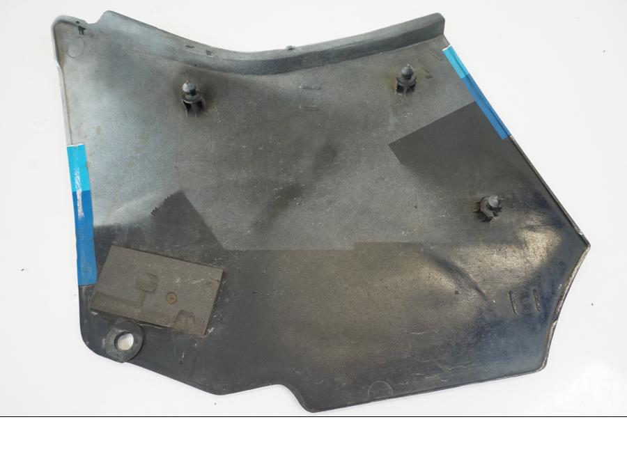 Höger sida på Sidopanel från en Suzuki GSX-R 1100 -1986 motorcykel.