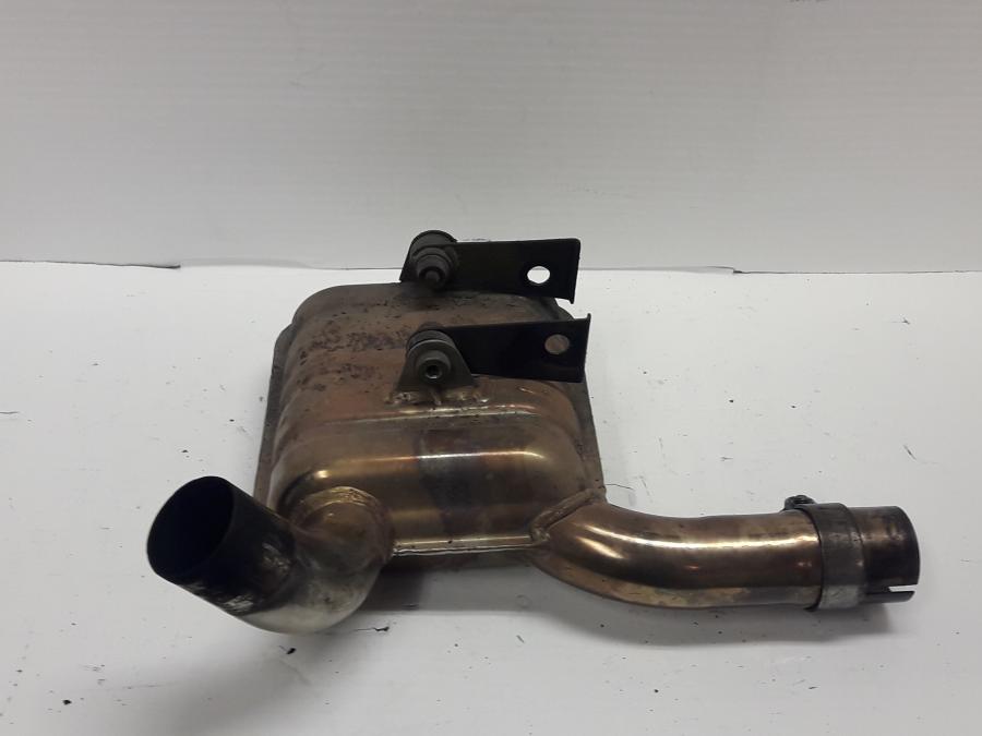 Framsidan på Mellanburk från en Triumph Tiger -1999 motorcykel.