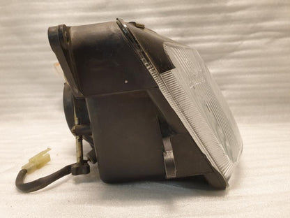 Höger sida på Strålkastare från en Kawasaki ZZR 1100 -1991 motorcykel.