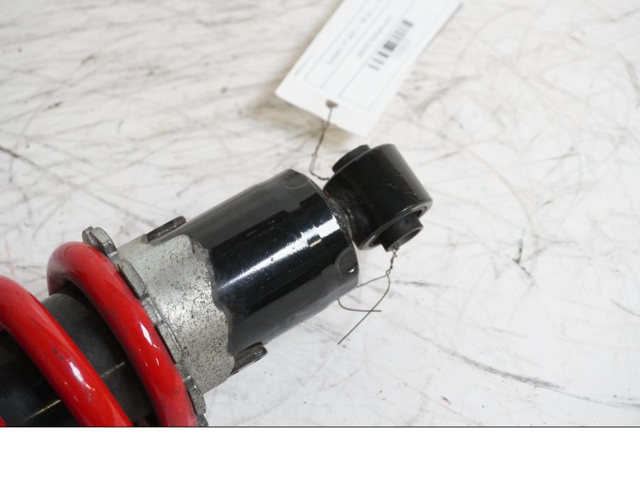 Vänster sida på Stötdämpare från en Yamaha XT 660 X -2008 motorcykel.