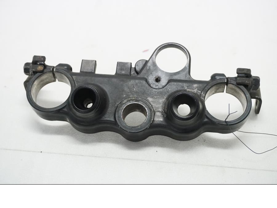 Framsidan på Gaffelkrona från en Suzuki DR 650 -1996 motorcykel.