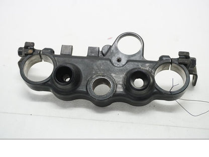 Framsidan på Gaffelkrona från en Suzuki DR 650 -1996 motorcykel.