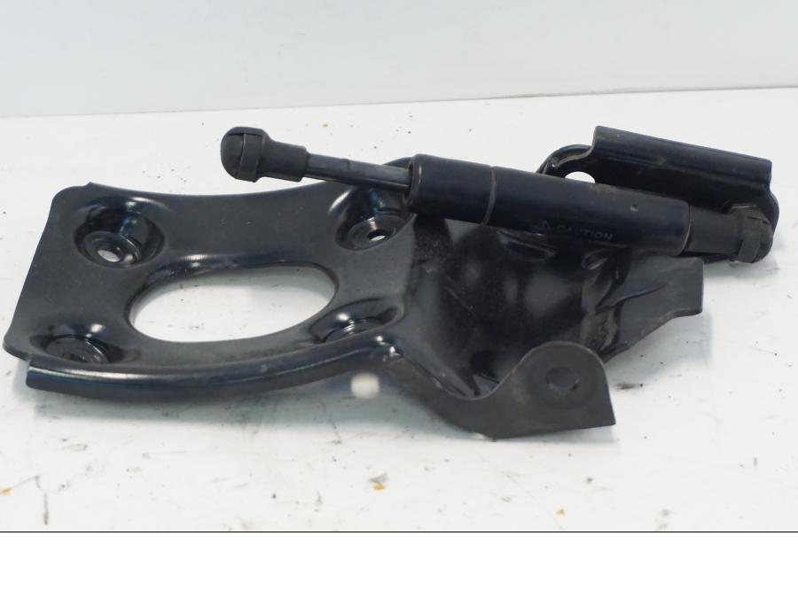 Snett uppifrån på Sadelfäste från en Yamaha X-Max 250 -2016 scooter.