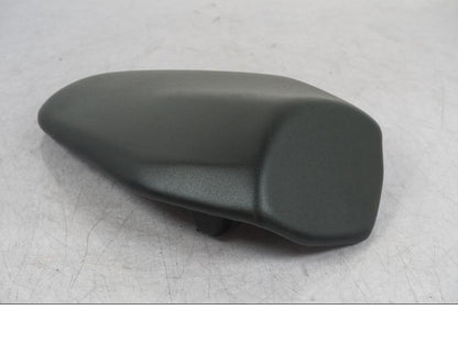 Baksidan på Sadel från en Kawasaki ZX-4R -2024 motorcykel.