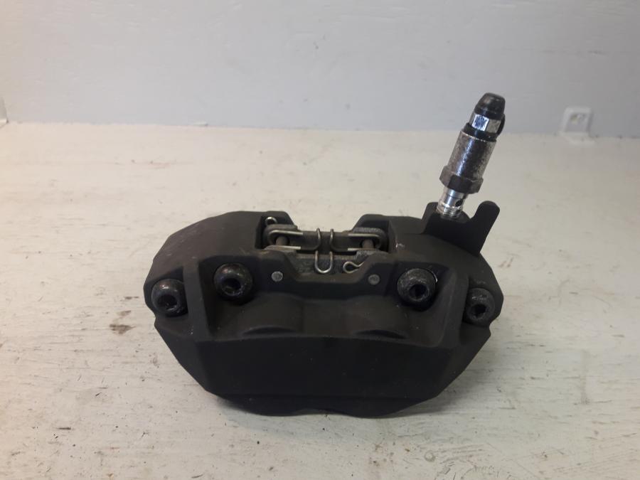 Baksidan på Bromsok från en Yamaha MT 125 -2017 motorcykel.