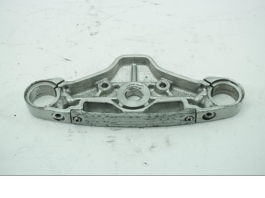 Höger sida på Gaffelkrona från en Kawasaki VN 1500 Classic Tourer -2001 motorcykel.