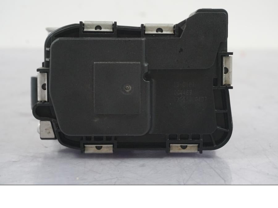 Snett nerifrån på Spjällhus från en BMW R 1200 GS -2018 motorcykel.