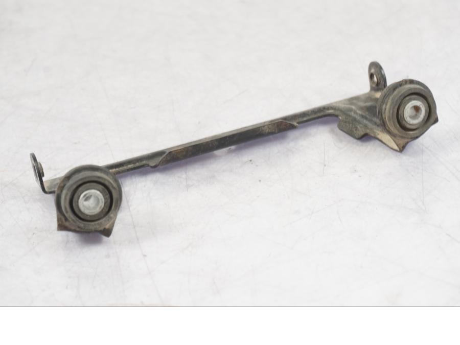 Vänster sida på Baklampfäste från en BMW R 1200 GS -2005 motorcykel.