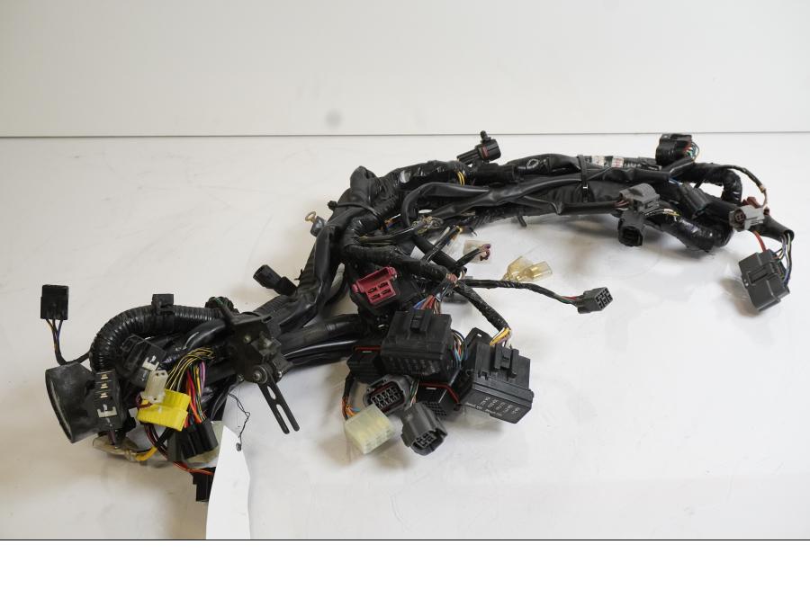 Framsidan på Kabelstam från en Kawasaki VN 1700 Classic Tourer -2009 motorcykel.