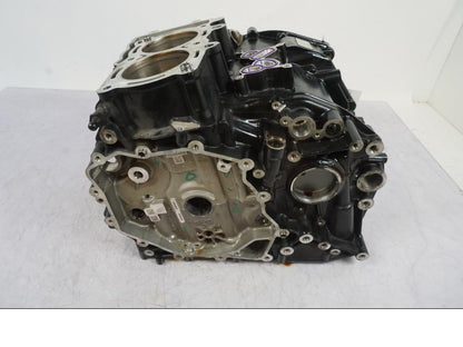 Höger sida på Motorblock från en BMW F 750 GS -2020 motorcykel.