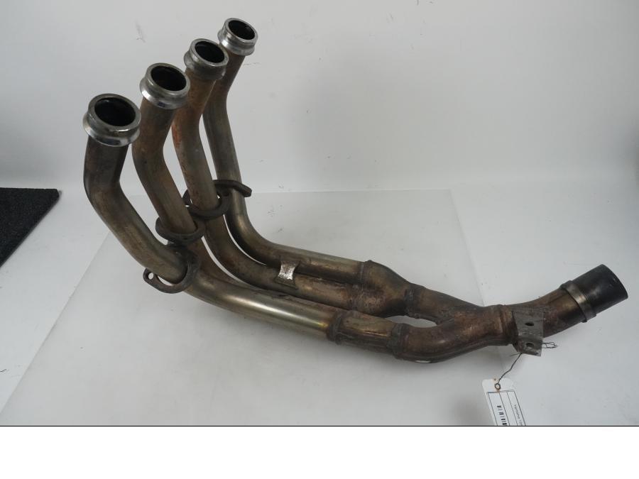 Baksidan på Grenrör från en Yamaha YZF R6 -2000 motorcykel.