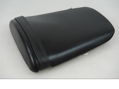 Baksidan på Sadel från en Honda CBR 1000 -2005 motorcykel.