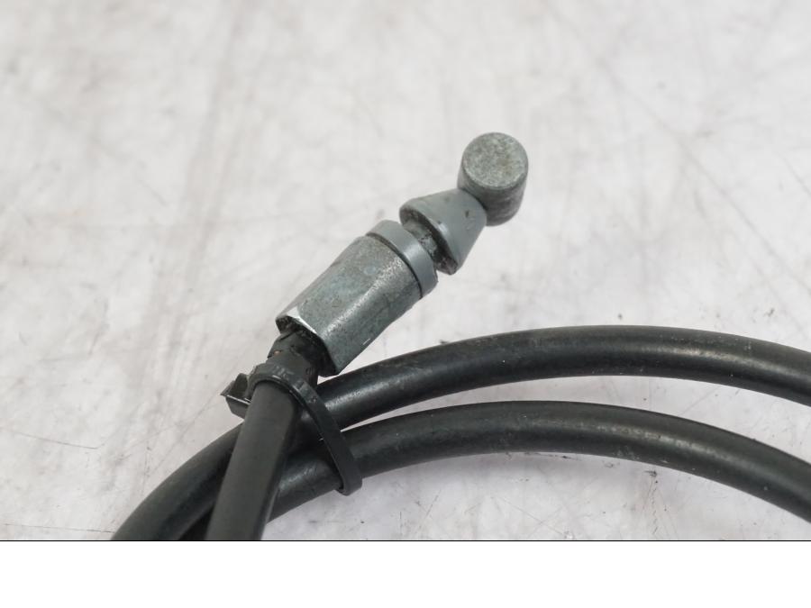 Höger sida på Sadellåsmekanism från en Buell 1125 R -2008 motorcykel.