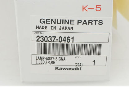 Höger sida på Blinkers LED från en Kawasaki Z 900 -2021 motorcykel.