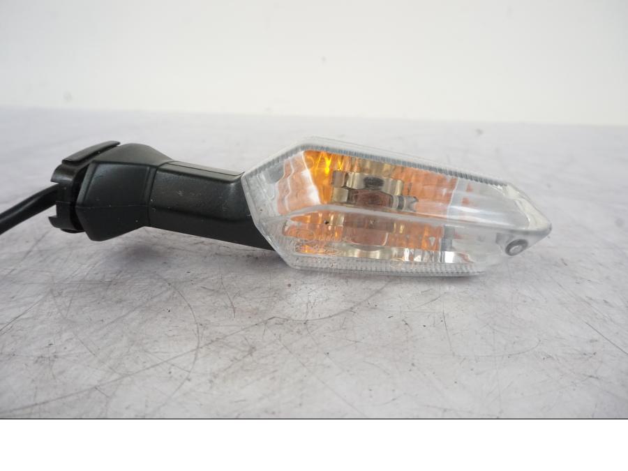 Framsidan på Blinkers från en Kawasaki Z 800 -2014 motorcykel.