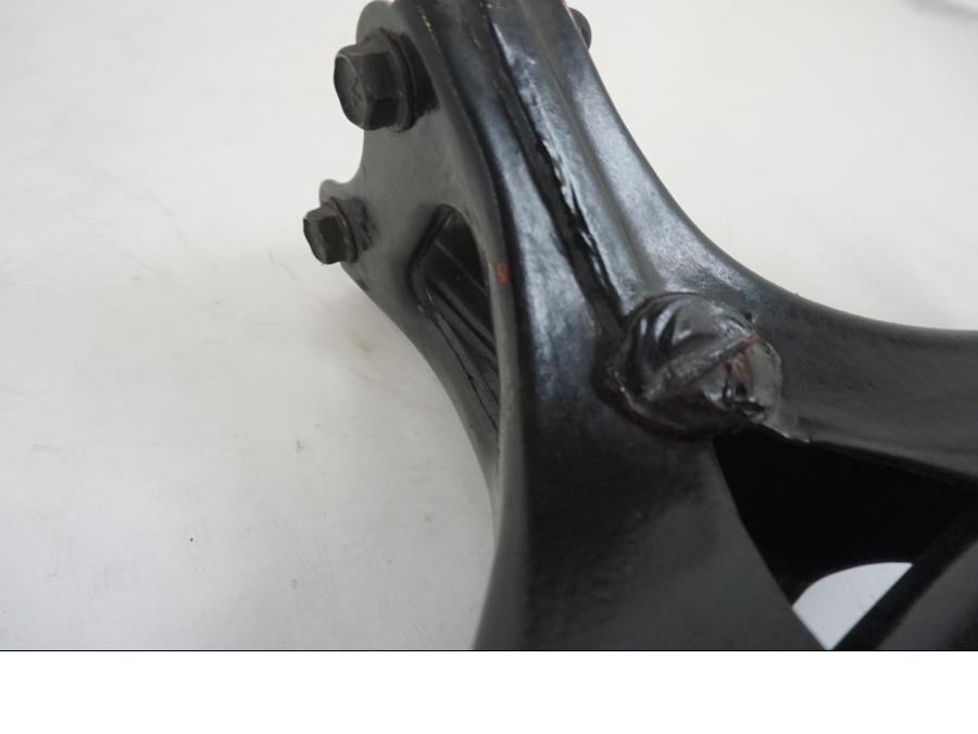 Vänster sida på Toppkåpstag från en Kawasaki ZZR 1100 -1994 motorcykel.