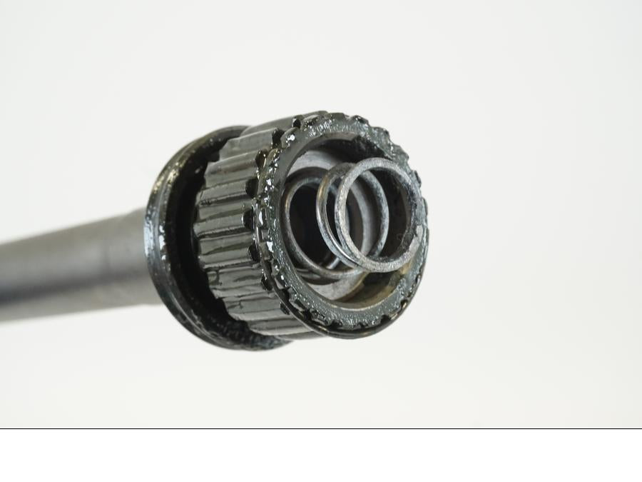 Extrabild2 på Slutväxel från en Honda ST 1300 -2002 motorcykel.