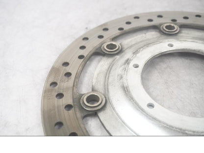 Baksidan på Bromsskiva från en Honda VTX 1800 -2002 motorcykel.