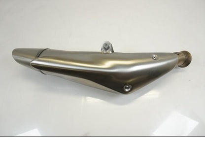 Framsidan på Ljuddämpare från en KTM 890 Duke -2020 motorcykel.