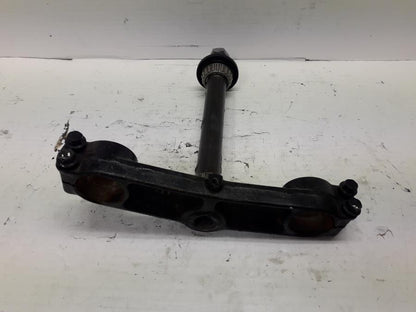 Höger sida på Gaffelkrona från en Kawasaki KLE 500 -2001 motorcykel.