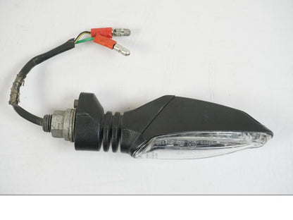 Baksidan på Blinkers LED från en KTM 1290 Super Duke R -2015 motorcykel.