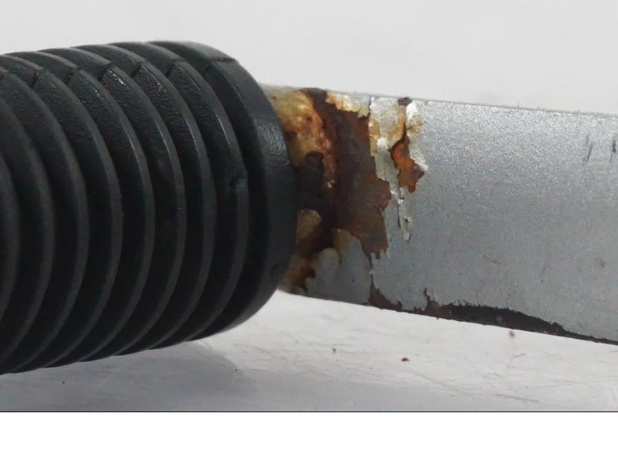 Höger sida på Växelpedal från en Kawasaki ER-6N ABS -2010 motorcykel.